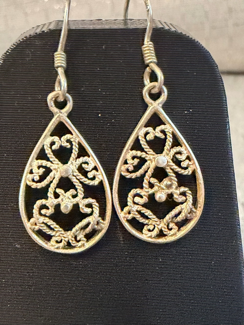 Delicate Filigree Sterling Silver Teardrop Earrings - Gold Tone